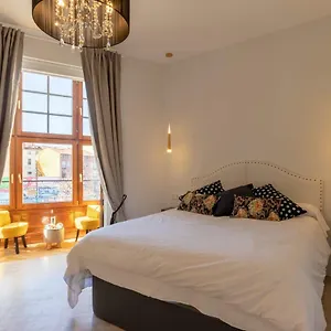  Appartement Acogedor, De Diseno Moderno En Zona Antigua Spanje